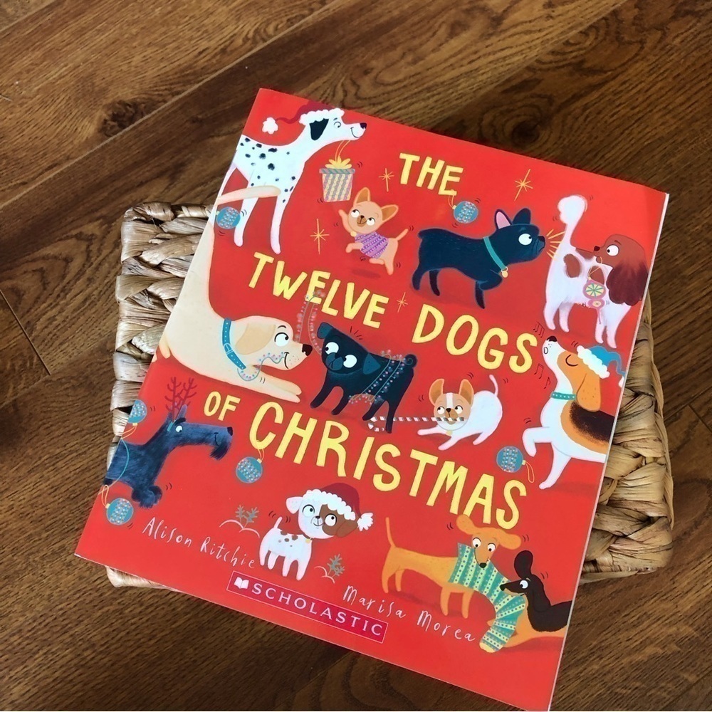 Childrenโs book: The Twelve Dogs of Christmas paperback